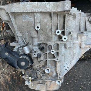 Caja hyundai veloster 1.6